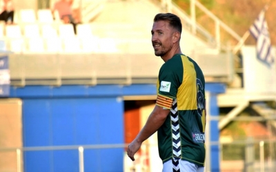 Àngel lluint el braçalet de capità dissabte a Sant Feliu | Críspulo Díaz